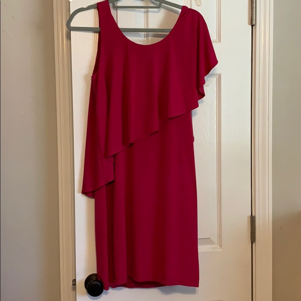 Maggy London Flowy Asymmetrical Pink Dress - Size 8